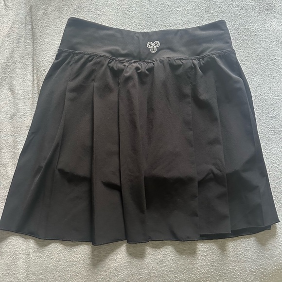 TNA Tennis Skirt - Picture 5 of 5